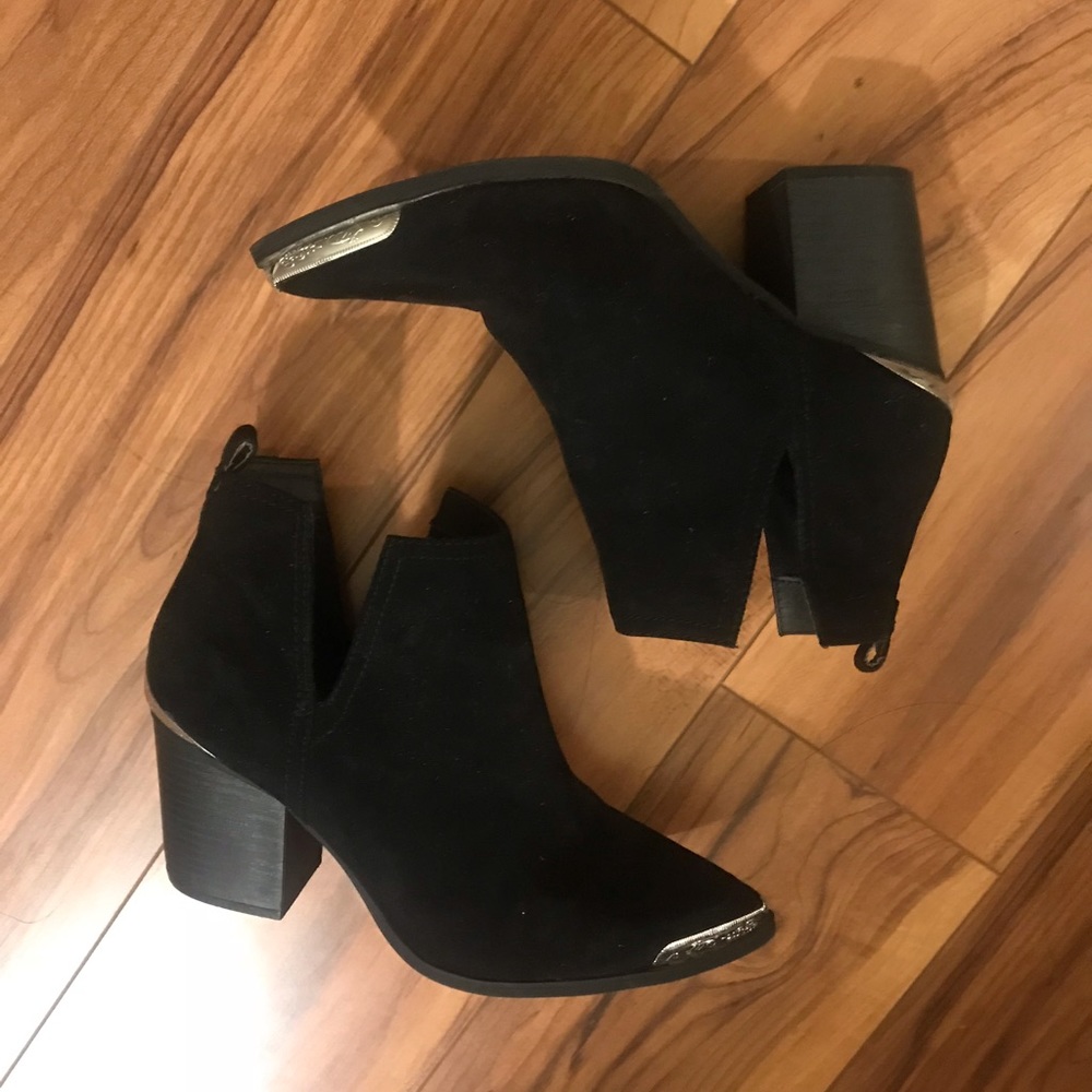 Western Black Cutout Ankle Booties